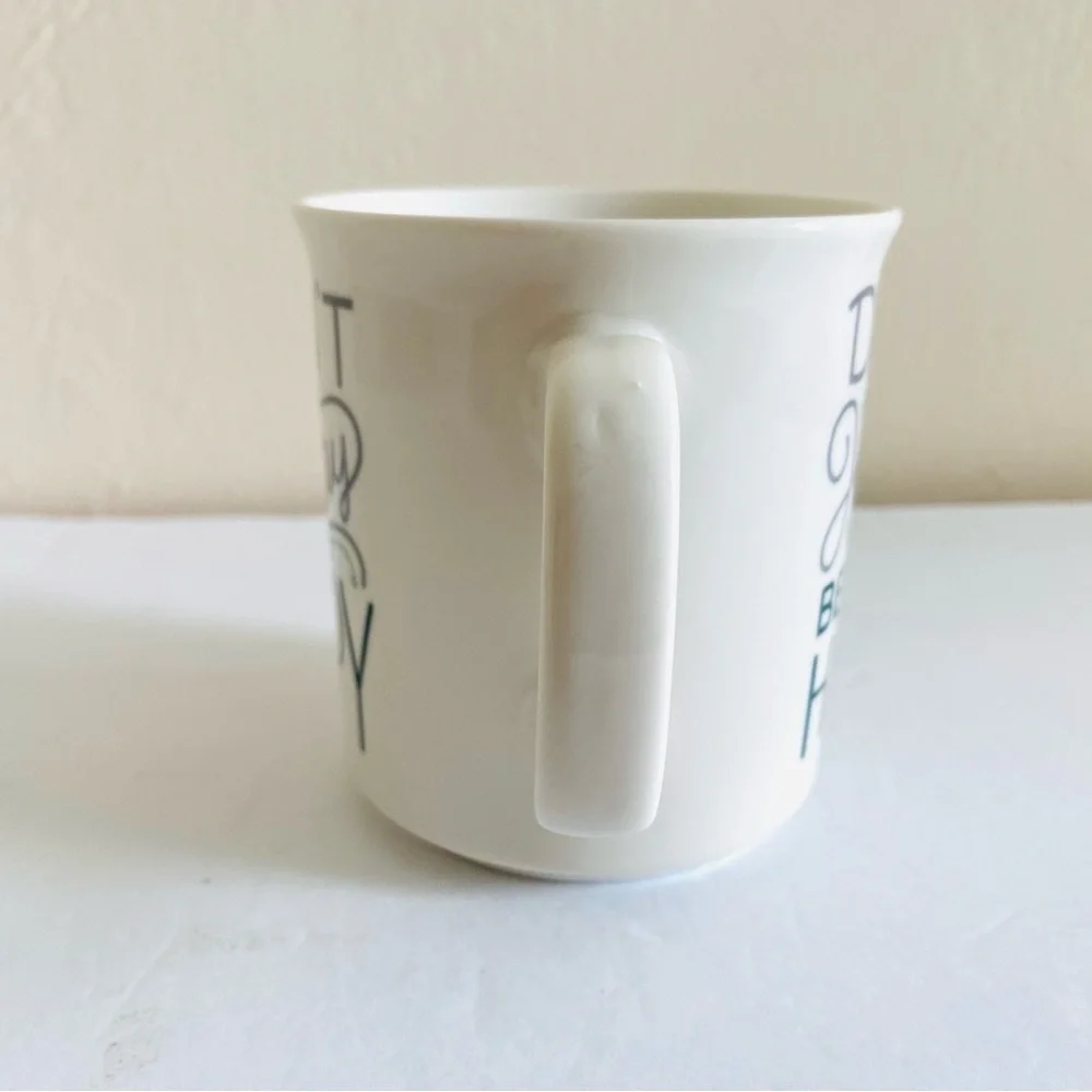 FRED MUG DONT HURRY BE HAPPY COFFEE TEA WHITE